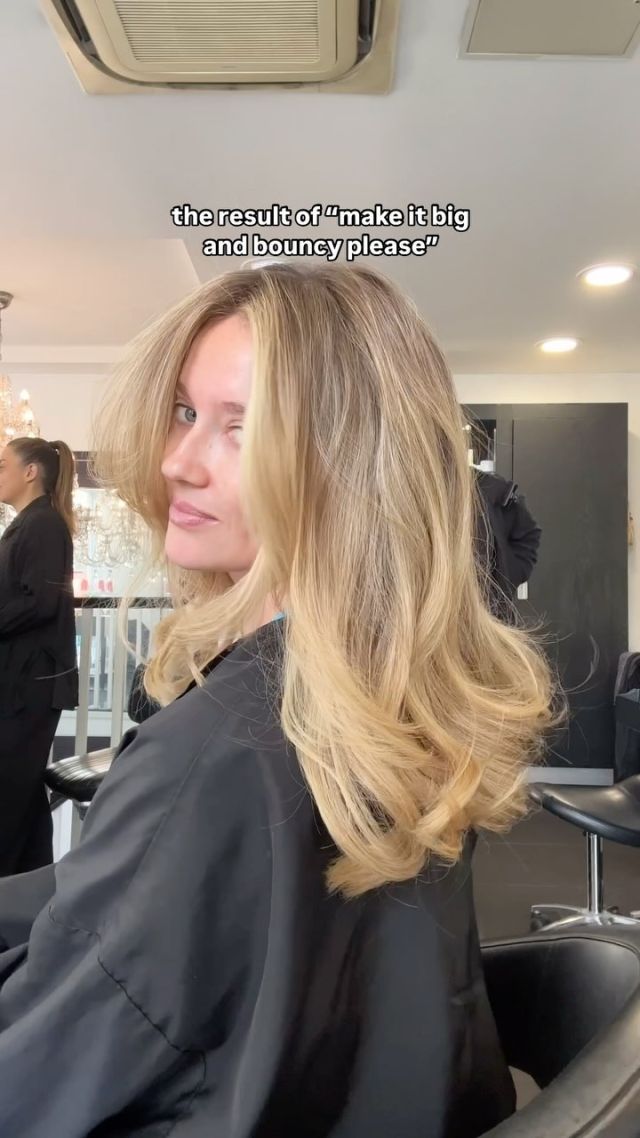 “as bouncy as possible please” 💋 By Rachel at Rush Kensington #blowout #blowdry #hairtok #hairstyles #haircolor