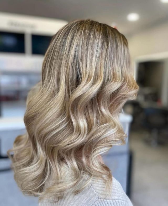 🚨❄️Winter sale ending soon!❄️🚨 Get 50% off colour when booked with a Cut & Finish for a limited time. Book now with code: WINTER 

Hair by Ellie at Rush Maidstone